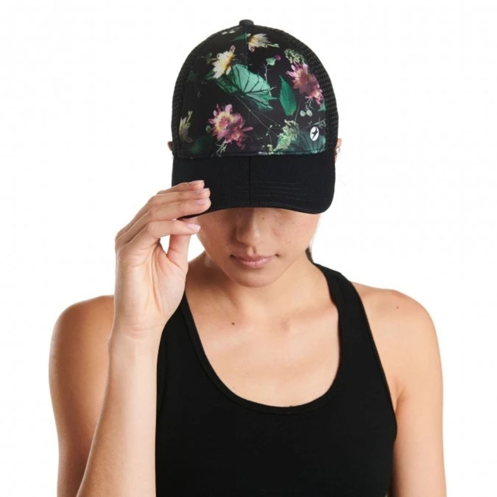 In Search Of Oiselle Moody Floral Trucker Cap 🧢